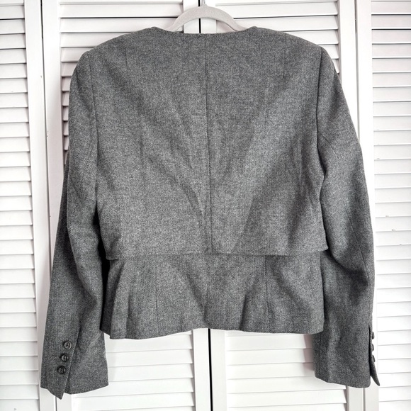 Escada Wool Collarless Layered Button Closure Gray Jacket Blazer Size 40 - Picture 2 of 11